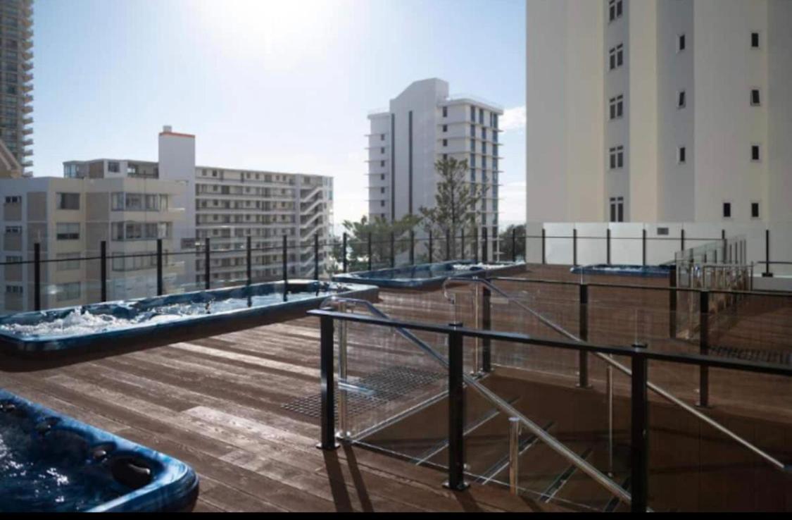 Luxury Apartment & Ocean View In Surfers Paradise 黄金海岸 外观 照片