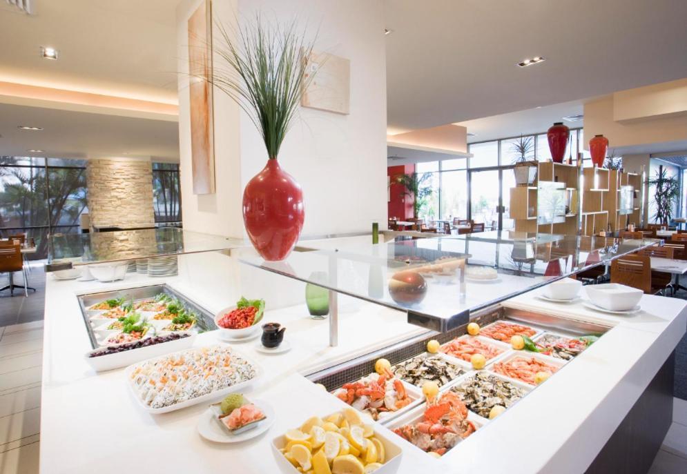 Luxury Apartment & Ocean View In Surfers Paradise 黄金海岸 外观 照片
